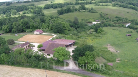 Country Property with Equestrian Facilities